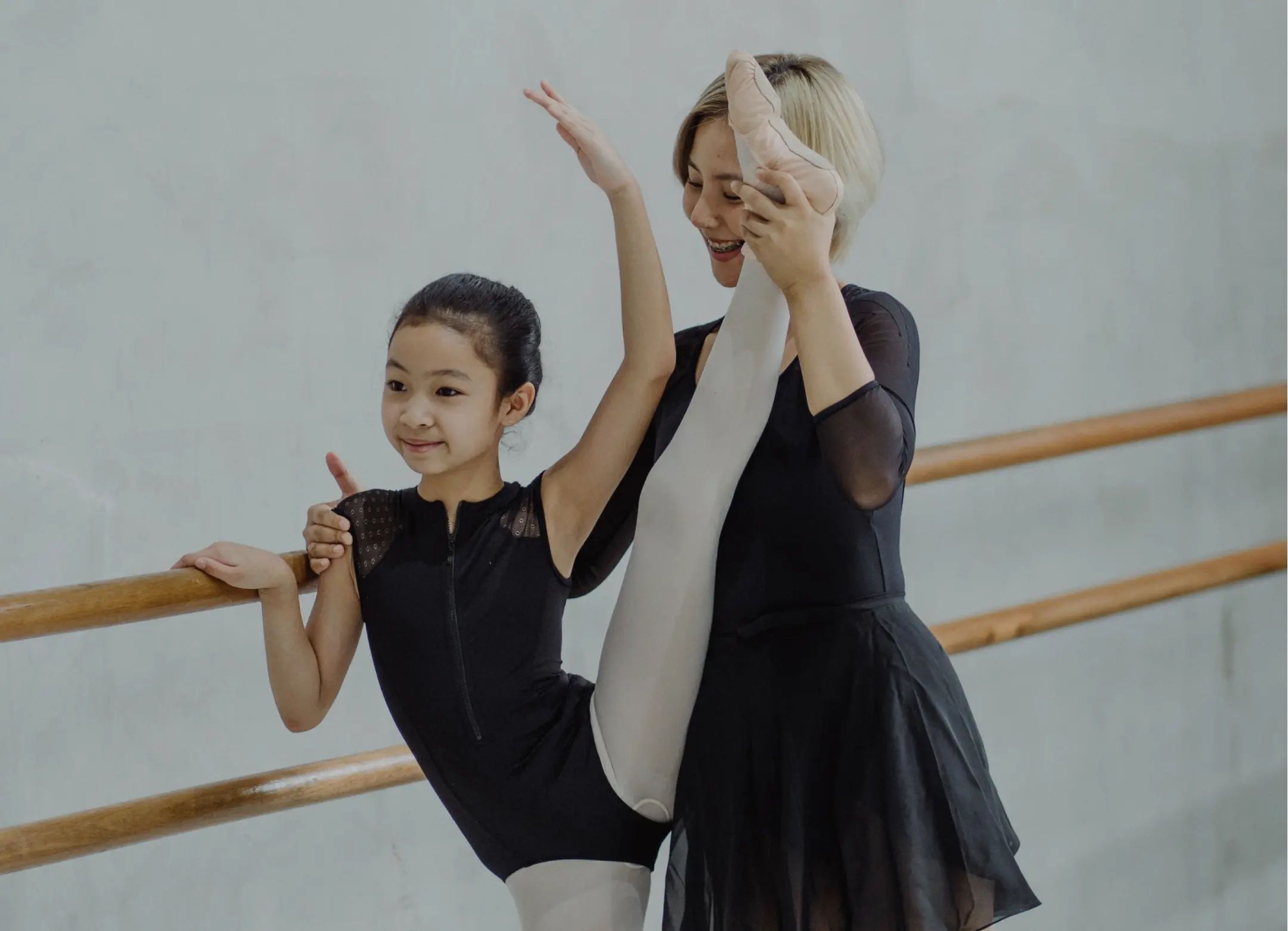 Twirl Your Operations En Pointe with Rezeve’s Ballet & Barre Studio Management Software!
